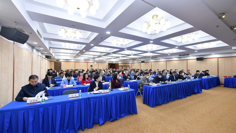 林德叉车与丰田叉车：解析二者的差异与适用场景